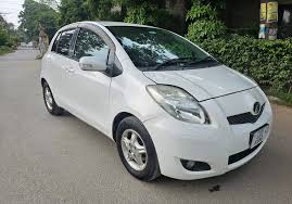 Used 2005 Toyota Vitz iLL 1.3